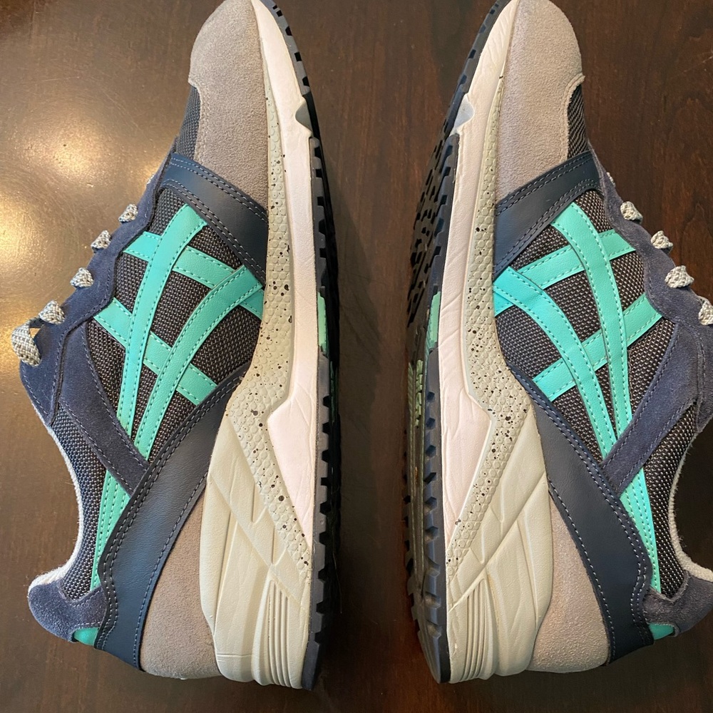 ASICS Gel-Lique men’s shoes. 10.5
